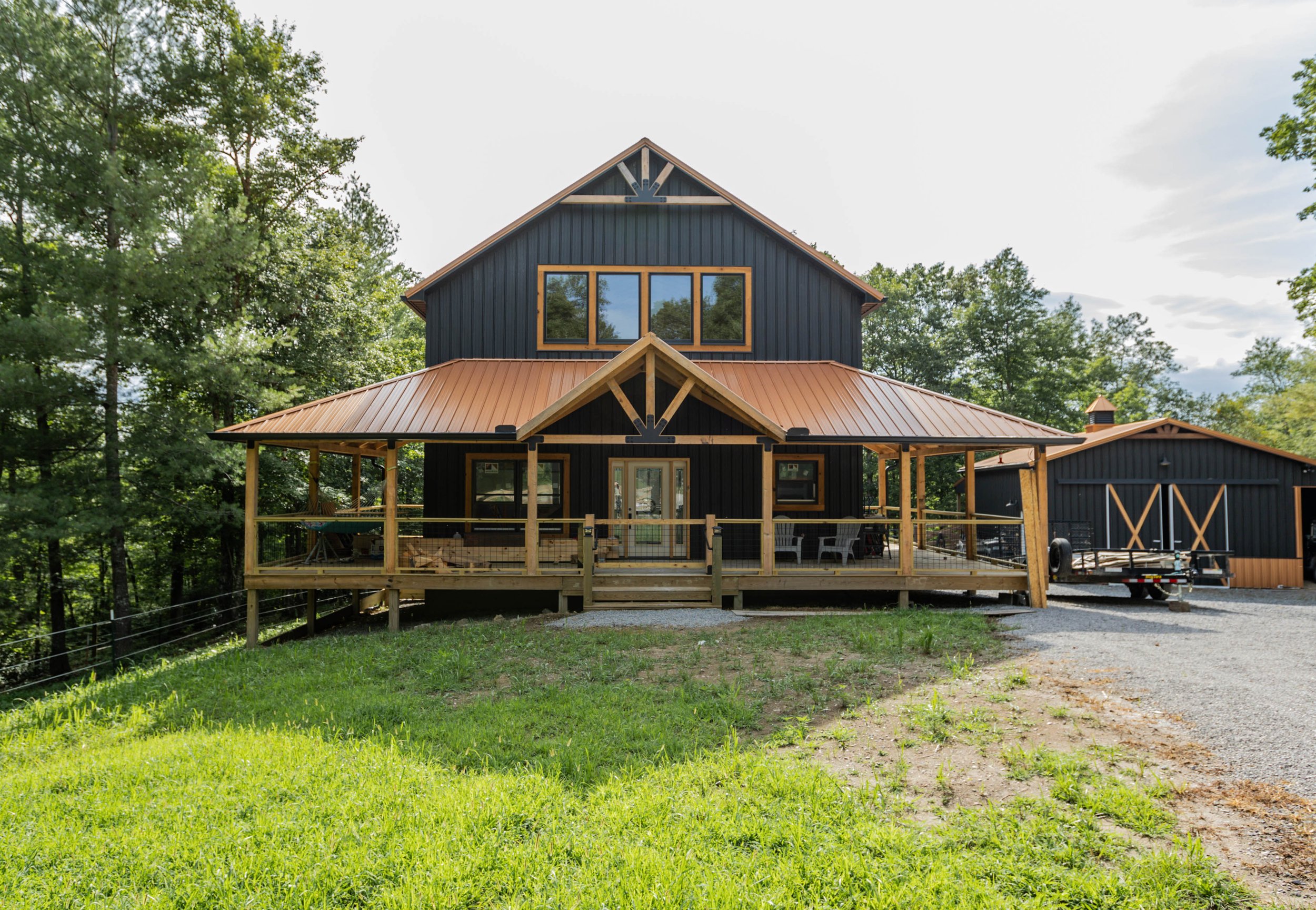 Custom barndominium build