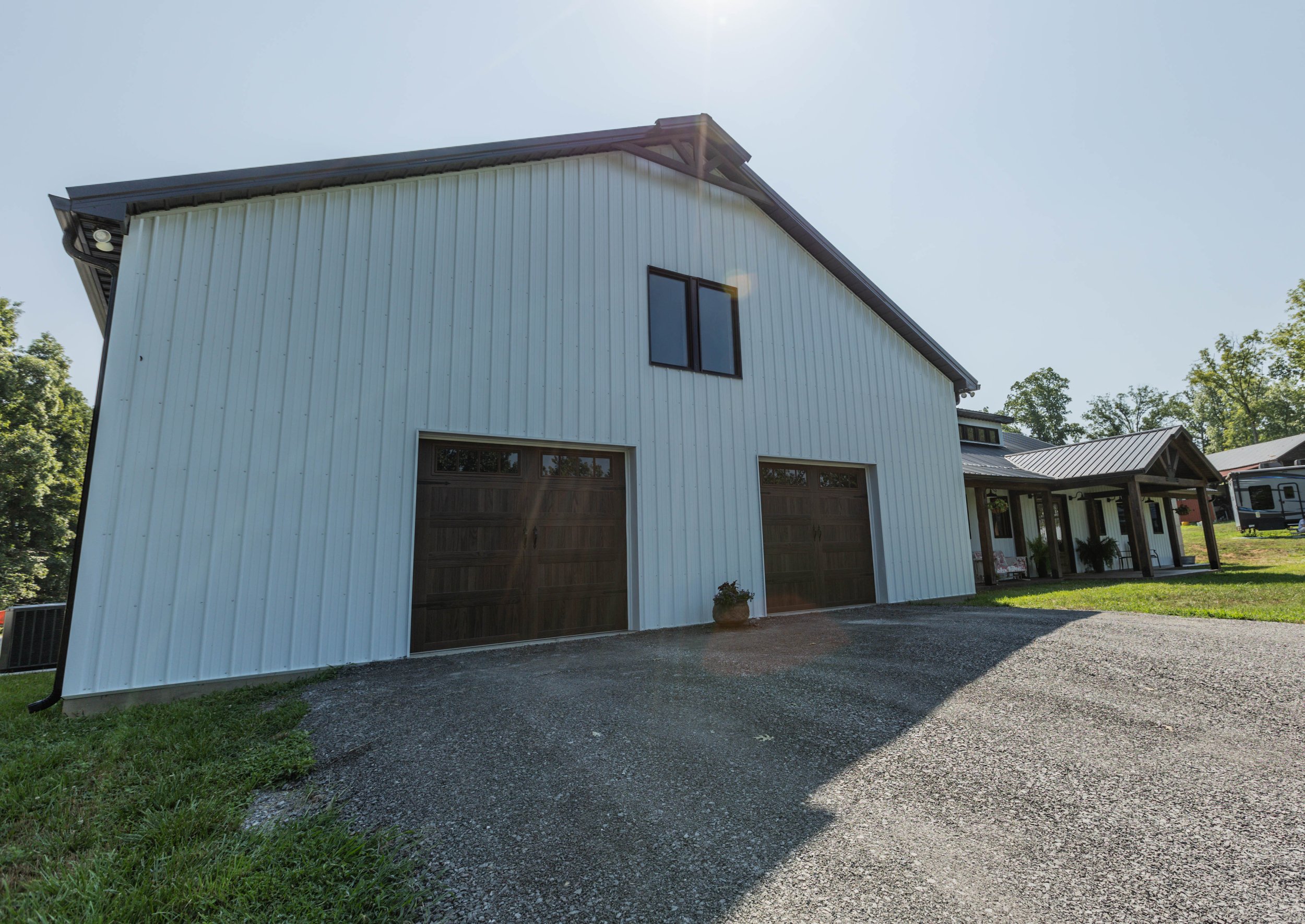 Custom barndominium build
