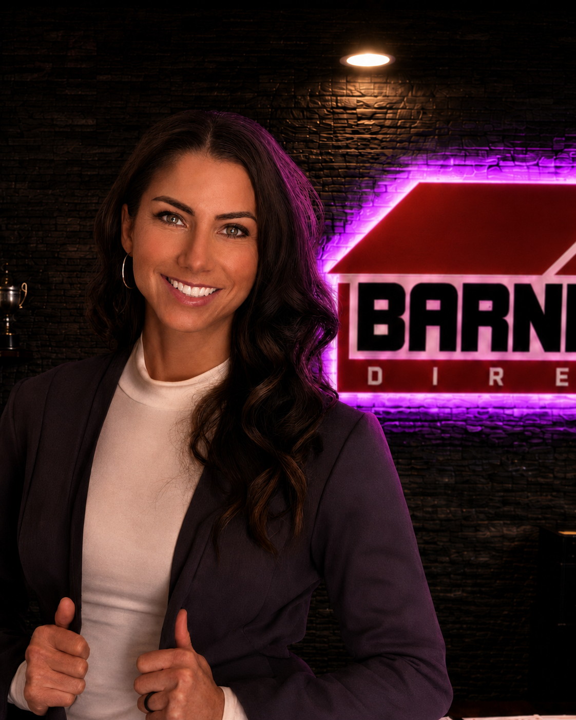 Nicole Evans, licensed real-estate partner for Barndos Direct
